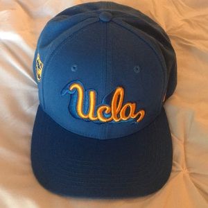 UCLA Hat 💙💛